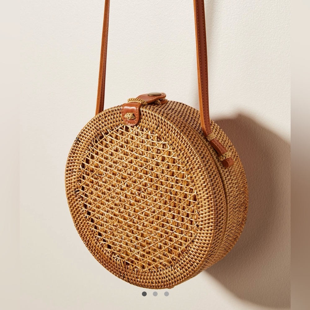 New Anthropologie Circle round Rattan Woven bag